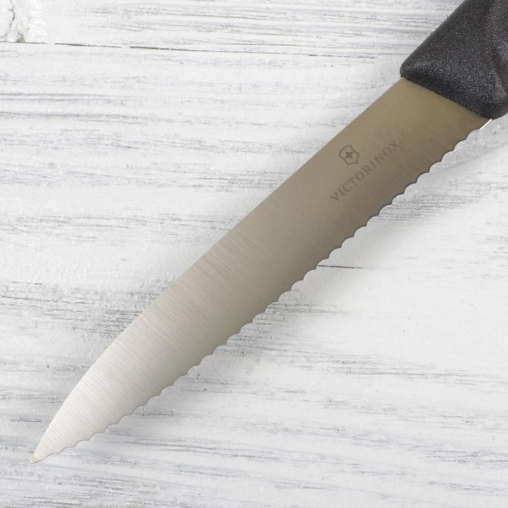 Нож Victorinox Swiss Classic (6.7733) чёрный Swiss Classic (6.7733) чёрный - фото 1